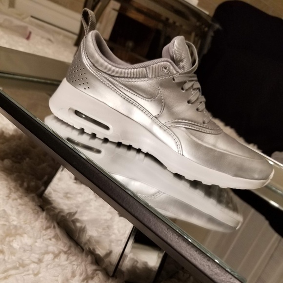 Nike Shoes - SOLD - Nike Air Max Thea SE